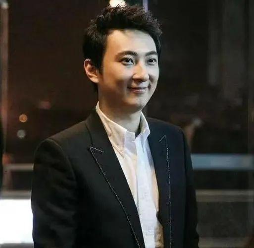 汪雨橦吃瓜娱乐圈,揭秘娱乐圈吃瓜背后的真相