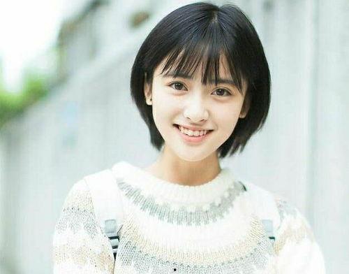 娱乐吃瓜君圆脸小花,娱乐吃瓜君带你揭秘娱乐圈小花背后的故事