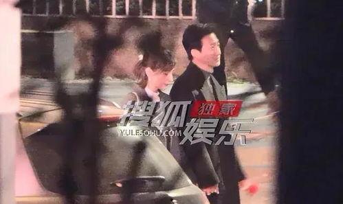 娱乐吃瓜拍戏片段,揭秘明星吃瓜拍戏幕后趣事